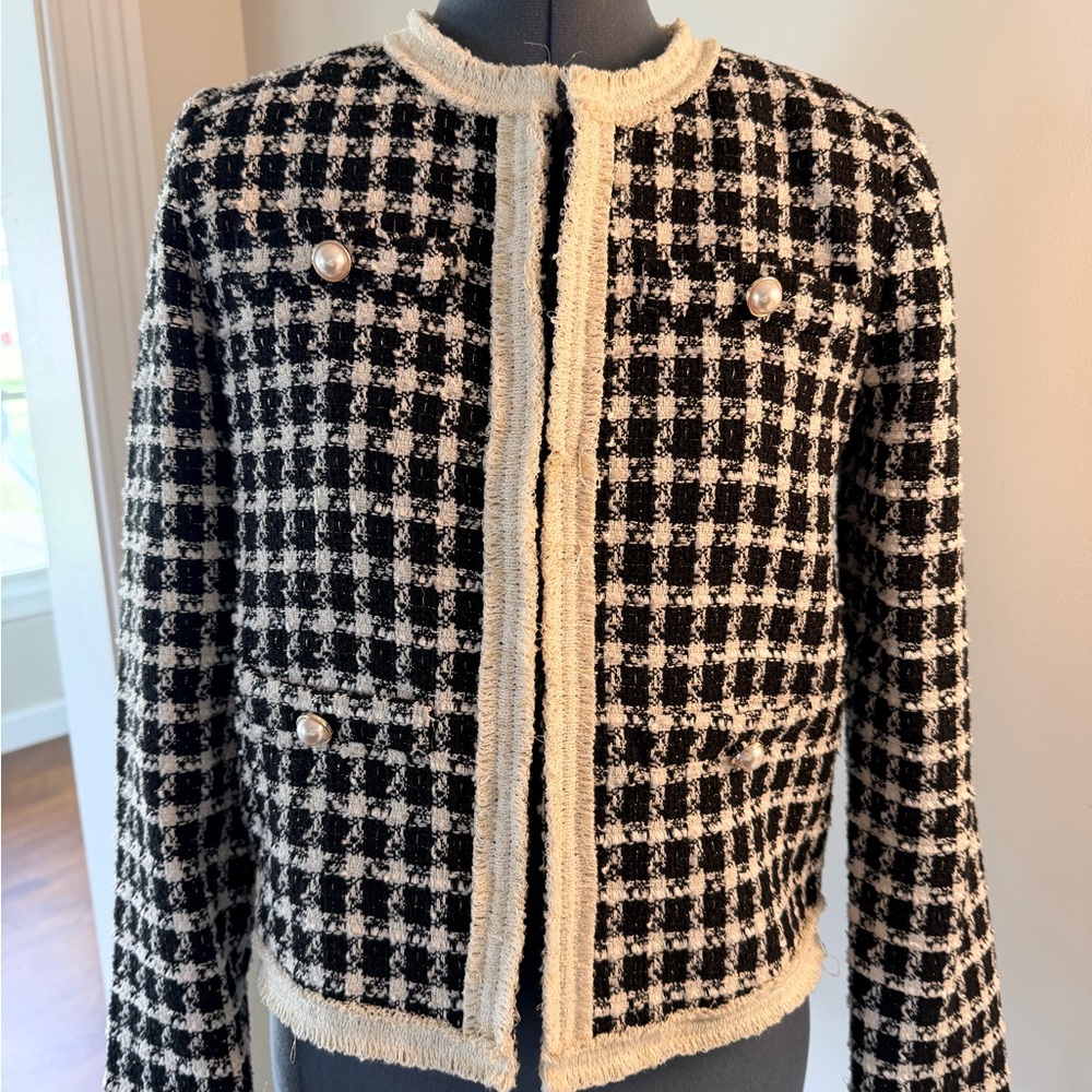 Tahari Black and Cream Checkered Blazer
